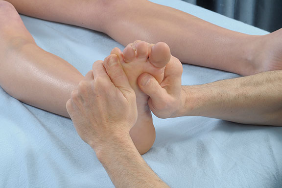 are foot massage good for morton's neuroma